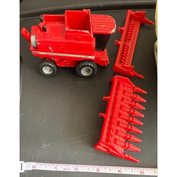Case IH Axial Flow 2166 Combine Toy Tractor Farm Vehicle Red - Picture 1 of 4